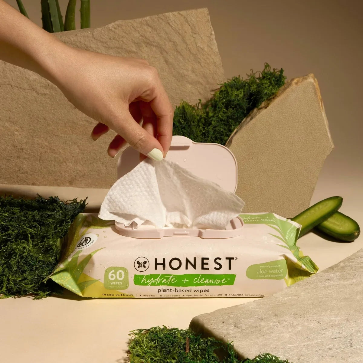The Honest Company Hydrate + Cleanse Plant-Based Baby Wipes - Aloe and Cucumber - (Select Count)